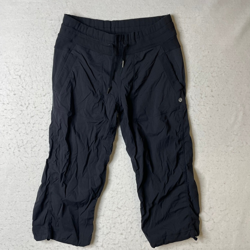 Lululemon Black Stripe Drawstring Athletic‎ Capri Pants Women's Size 6